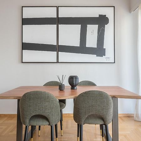 Spacious 2Bds Apt With Acropolis View In Center Athén Kültér fotó