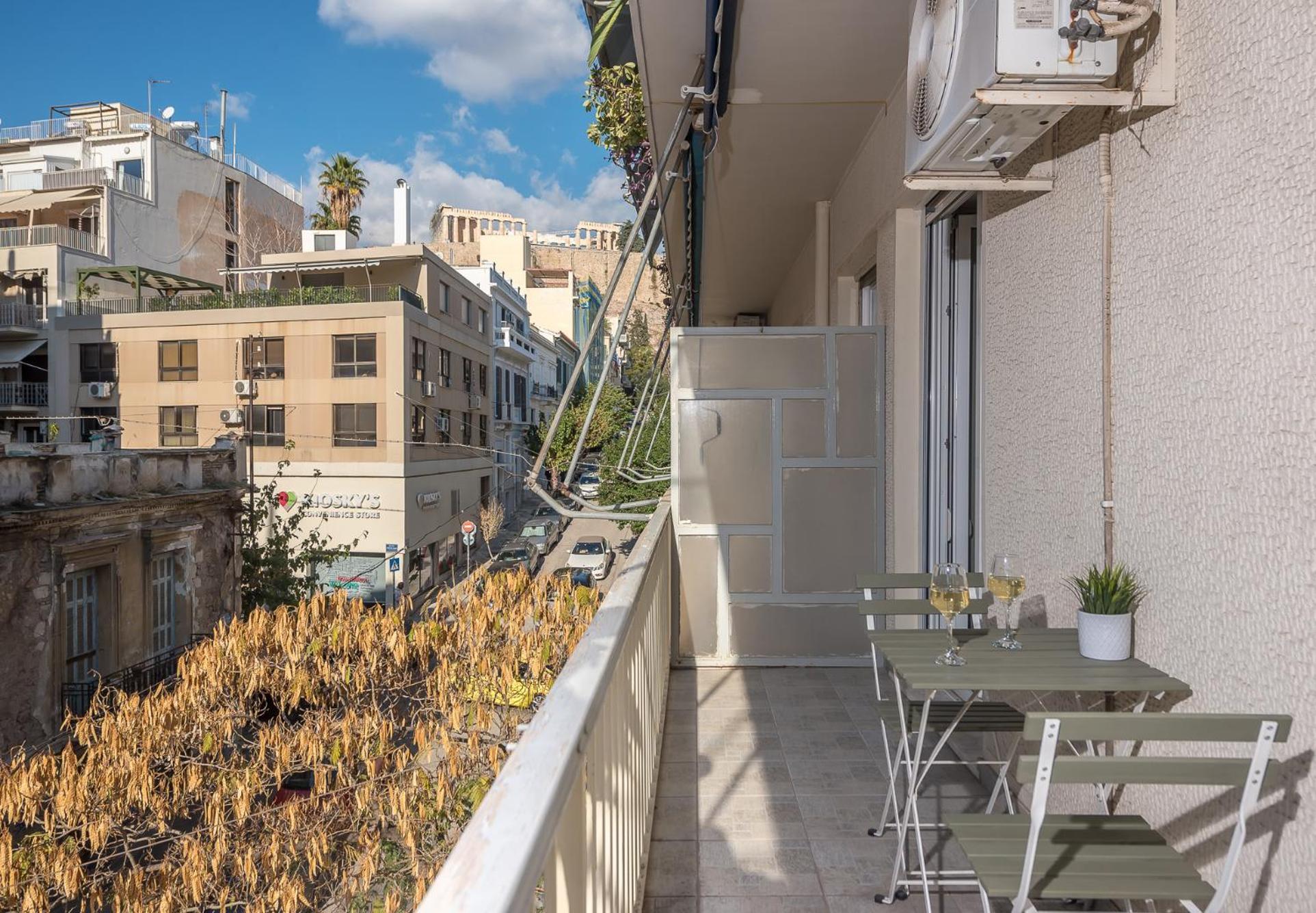 Spacious 2Bds Apt With Acropolis View In Center Athén Kültér fotó