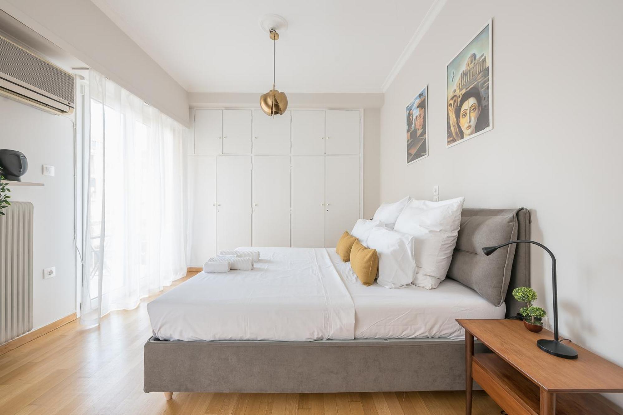 Spacious 2Bds Apt With Acropolis View In Center Athén Kültér fotó